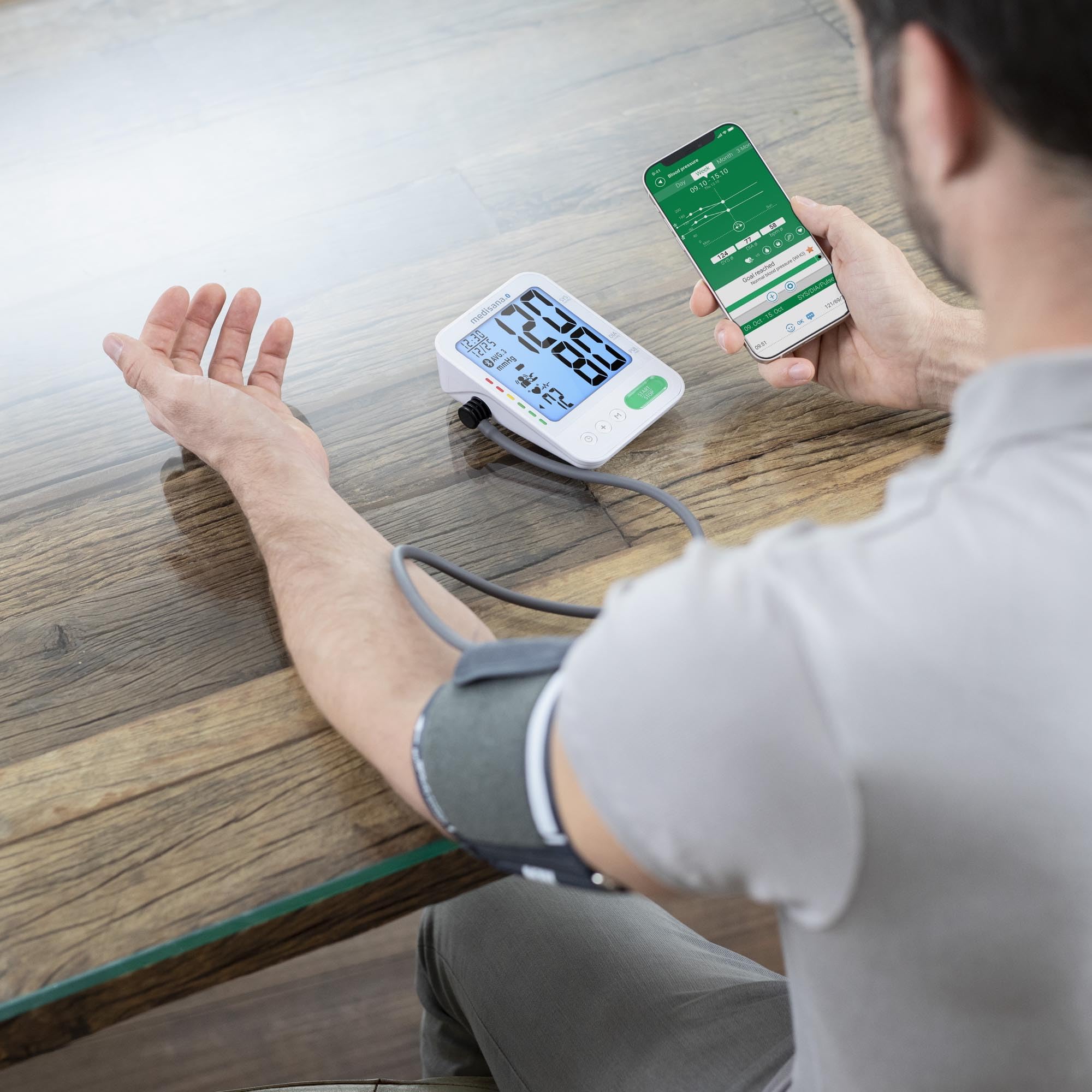 medisana-bu-584-connect-tensiom-tre-bras-avec-app-vitadock-d-tection-d-arythmie- image 3